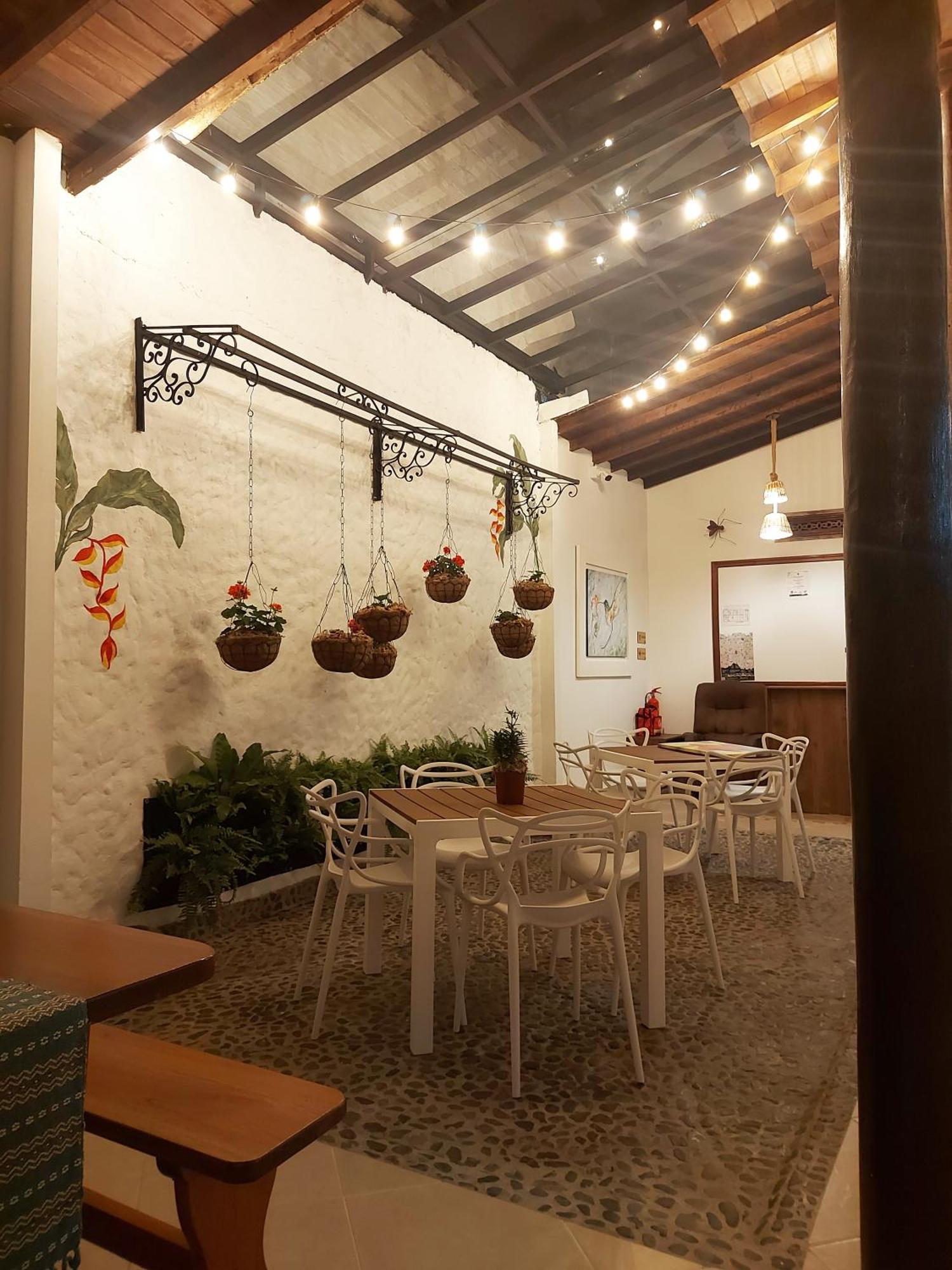 Volarte Hostal Jardin Bagian luar foto